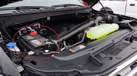 2001 ford expedition battery junction box location|Ford Expedition cjb problems.